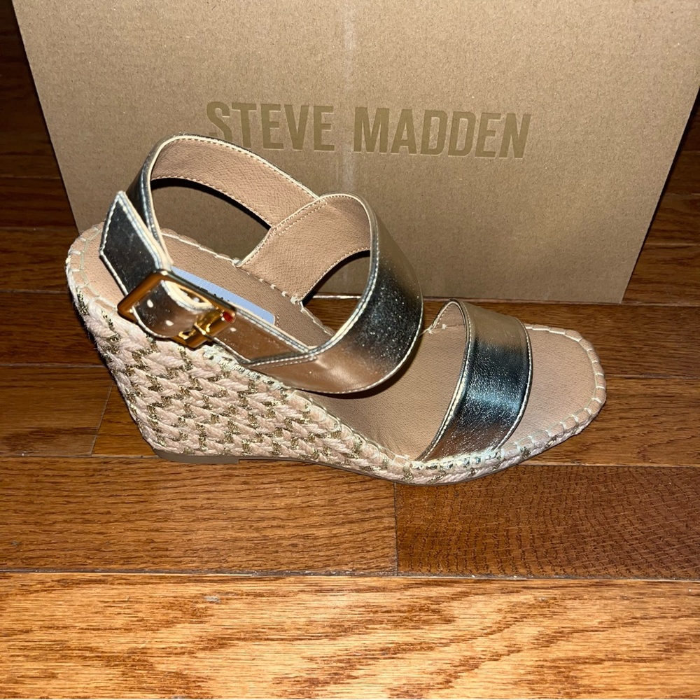 Steve Madden Gold & Tan Imply Espadrilles Wedge Sandals Women’s Size 9 - Picture 8 of 14